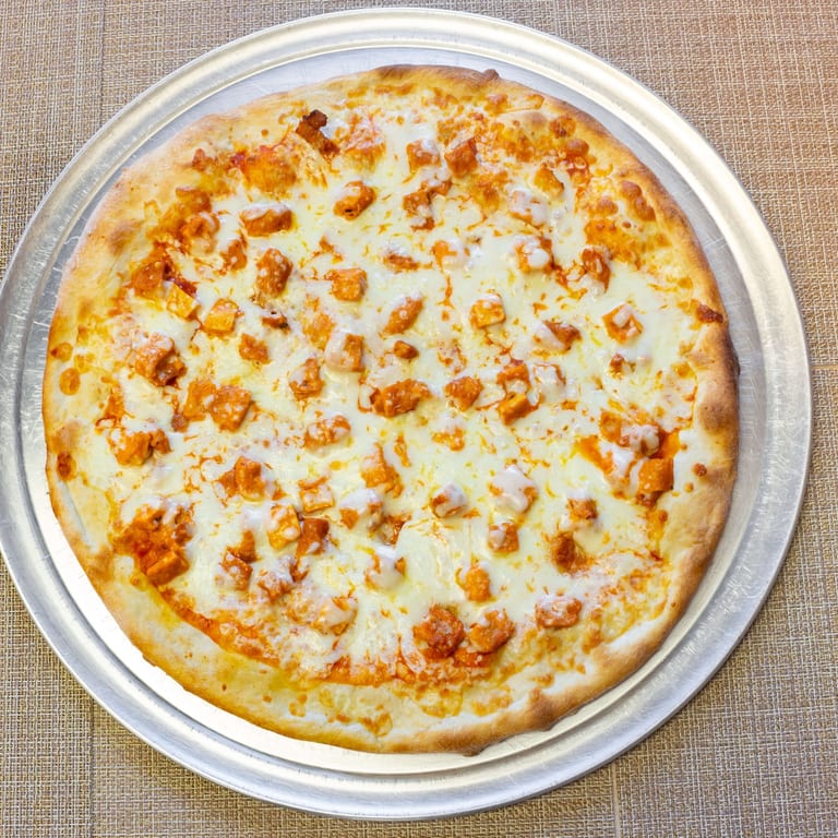 Buffalo Chicken Pizza Delight
