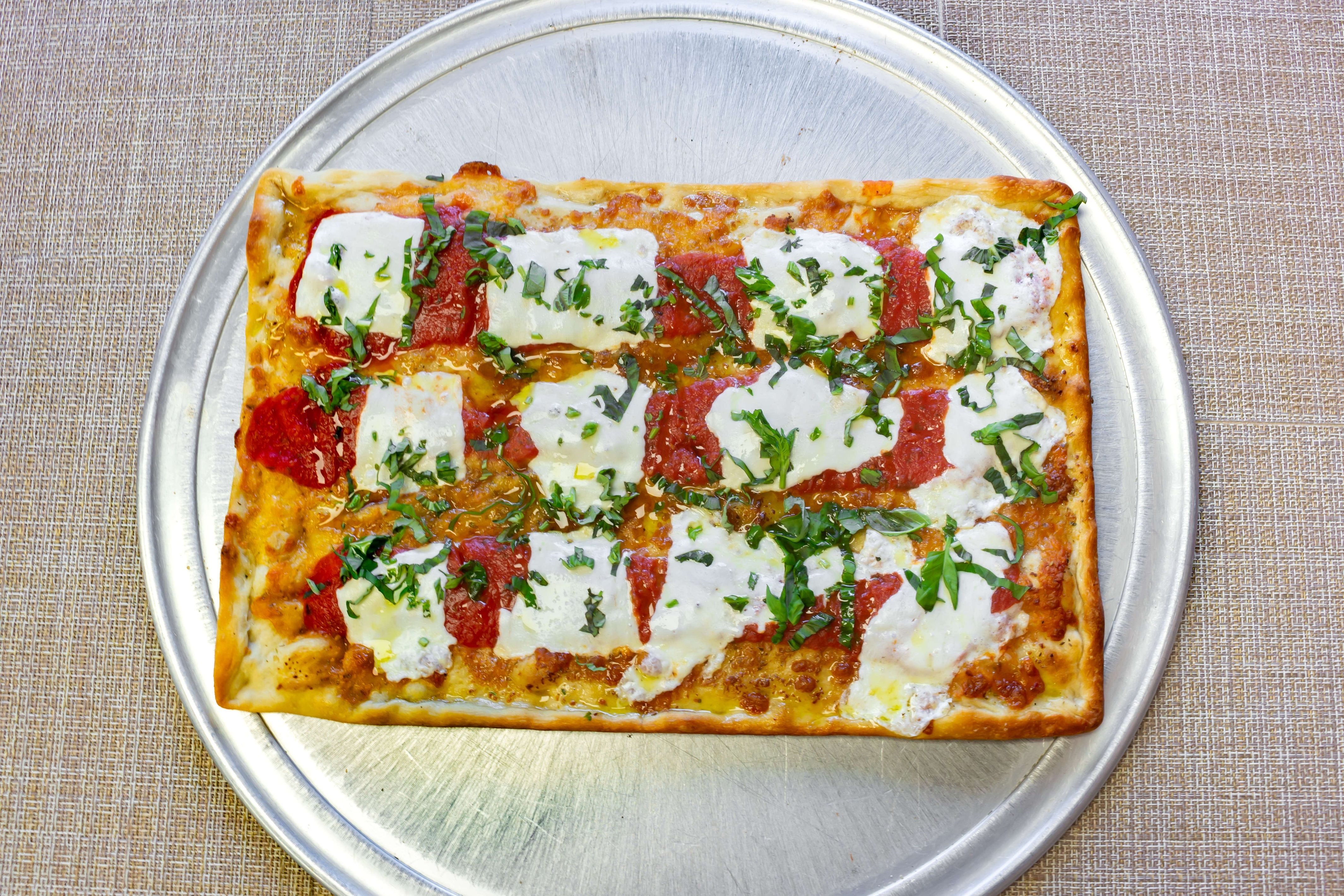 Grandma Pizza.